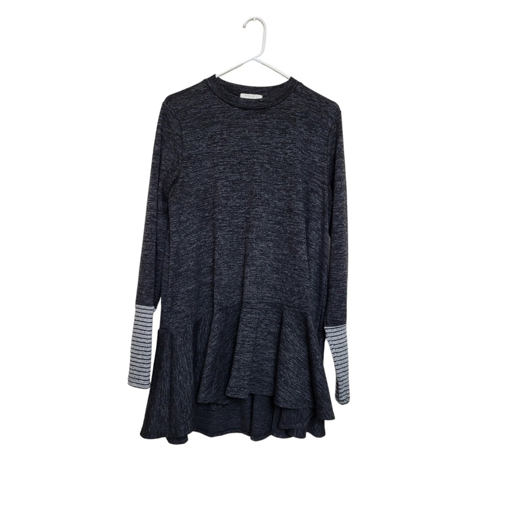 Reborn Women's Black Ruffle Pullover Top‎ Shirt Tunic Striped Arms Size Medium